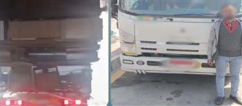 القبض على سائق سيارة نصف نقل بالعامرية لسيره بحمولة زائدة