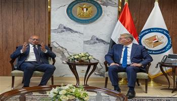 وزير البترول يبحث مع مؤسسة التمويل الدولية فرص تمويل واستثمارات جديدة في التكرير والتعدين