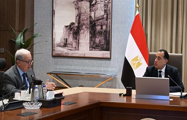 رئيس الوزراء يتابع مستجدات ملف هيكلة وتطوير الهيئات الاقتصادية والشركات المملوكة للدولة