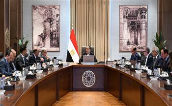 رئيس الوزراء يستعرض أولويات المرحلة المقبلة في الملفات الاقتصادية