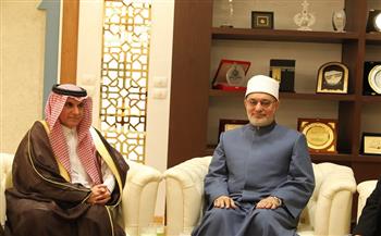 مفتي الجمهورية يستقبل مندوب السعودية الدائم لدى جامعة الدول العربية للتهنئة بشهر رمضان المبارك 