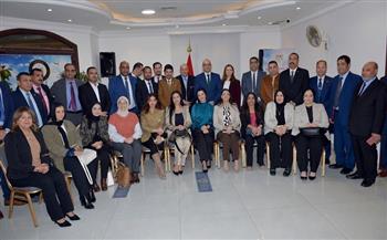 لقاء القنصل المصري في الكويت مع عدد من أبناء الجالية المصرية