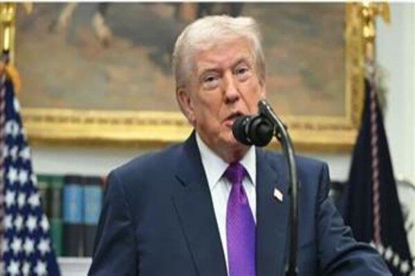 ترامب: نحذر إيران من عواقب عدم إبرام اتفاق نووي