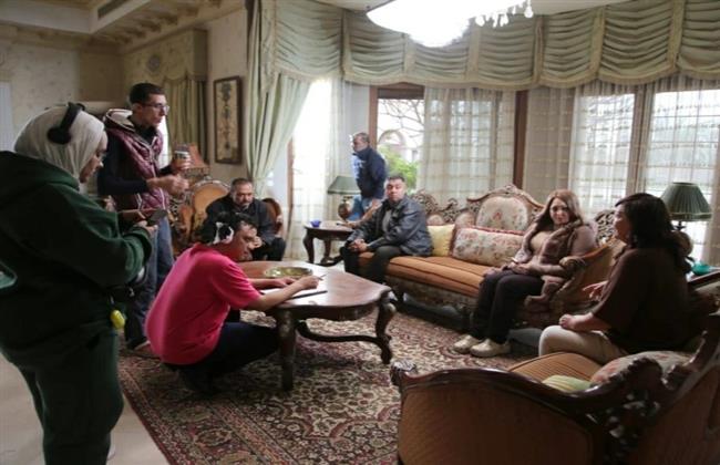 صور جديدة من كواليس تصوير "إثبات نسب" 