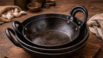 في رمضان.. 7 فوائد صحية وأخطاء تجنبيها عند استخدامك للمقلاة الحديدية