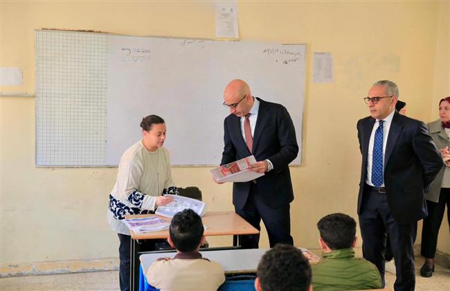 وزير التعليم يجري جولة تفقدية مفاجئة بمدارس “تحيا مصر” بحي الأسمرات بالمقطم