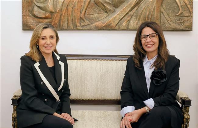 وزيرة الثقافة الدكتورة جيهان زكي تستقبل الدكتورة  نيفين الكيلاني لتعزيز  التواصل