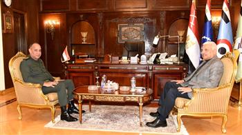 القوات المسلحة تجرى مراسم تسليم وتسلم القيادة في تقليد عسكري أصيل