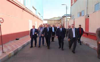 محافظ الشرقية: تقديم كل أوجه الدعم للشركات والمصانع دعمًا للصناعة وتشجيعًا للمستثمرين