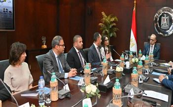 وزير الاستثمار يلتقي مسؤولي نيسان مصر.. ويؤكد التزام الدولة بتحويل مصر إلى منصة إقليمية لتصنيع وتصدير السيارات