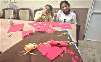 ثقافة أسيوط ينظم ورشة فنية للأطفال لعمل زينة رمضان احتفالاً بحلول شهر رمضان المبارك 