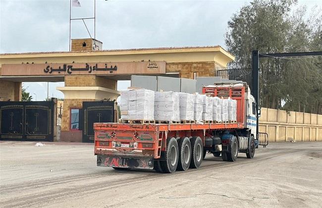 قافلة "زاد العزة" الـ141 تتجه إلى قطاع غزة