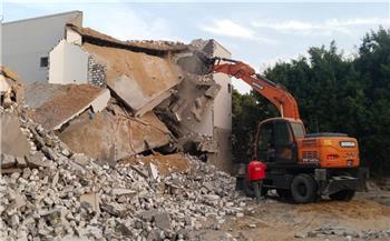 إزالة وهدم 19 حالة بناء مخالف خلال حملات بالإسكندرية