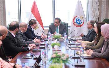 وزير الصحة يبحث مع «جنرال إلكتريك» توطين صناعة صبغات الأشعة داخل مصر