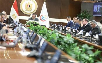وزير الصحة يتابع الاستعدادات للتشغيل التجريبي لمنظومة التأمين الصحي الشامل بالمنيا