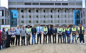 محافظ بورسعيد: 50 مليون جنيه لدفع وتيرة العمل في إنشاء ستاد المصري الجديد  