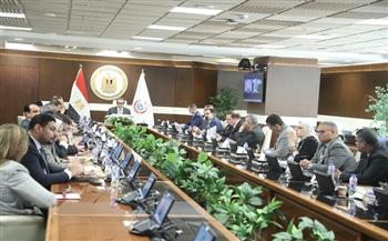 وزير الصحة يتابع الاستعدادات للتشغيل التجريبي لمنظومة التأمين الصحي الشامل بالمنيا