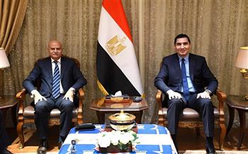 وزير الرياضة: دعم جميع الأندية وتهيئة المناخ الملائم لنجاحها واستمرار دورها الرياضي والمجتمعي