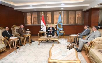 محافظ الغربية يستقبل رئيس جامعة طنطا ونوابه ورئيس جامعة سمنود التكنولوجية لتهنئته بتولي مهام منصبه