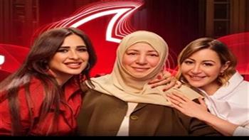 منه شلبي تعبر عن سعادتها بظهورها مع عبلة كامل في أول ظهور لها بعد سنوات من "كلم ماما"