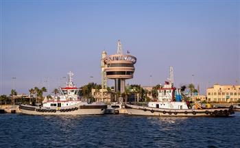 ميناء دمياط يتداول 22 سفينة للحاويات والبضائع العامة