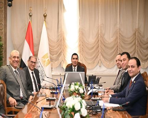 وزير الشباب يبحث استعدادات معرض “سبورت إكسبو” لدعم الاستثمار الرياضي    