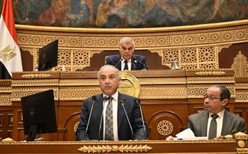 حسام الملاحي يستعرض تقرير تعديل قانون المستشفيات الجامعية