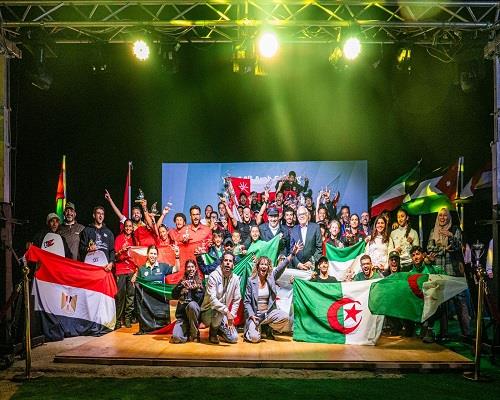 وزير الرياضة يشيد بتنظيم البطولة العربية للشراع وحصد مصر 8 ميداليات