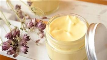 أضرار مزيلات العرق على البشرة