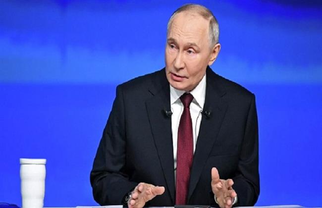 بوتين يطلب من ميدينسكي تقديم تقرير عن نتائج المفاوضات في جنيف