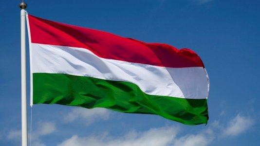 المجر تهدد بعرقلة قرض أوروبي بقيمة 90 مليار يورو لأوكرانيا بسبب خلاف نفطي