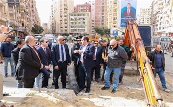 محافظ كفرالشيخ يتفقد أعمال إصلاح ومعالجة هبوط جزئي بأحد الميادين