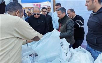 محافظ المنيا يتفقد مائدة الإفطار الرئيسية على كورنيش النيل