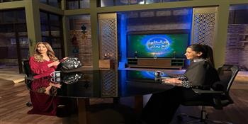 مي سليم: رفضت الجواز سنين علشان بنتي.. ولسه بتنام جنبي