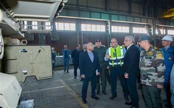 وزير الدولة للإنتاج الحربي يتابع سير العملية الإنتاجية بمصنع 200 الحربي