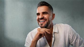 حسين الجسمي يتألق في رمضان بـ "دنيا وناس وحياه" 