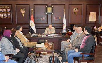 محافظ الأقصر: أوجه الدعم لتنفيذ برامج الإصلاح المؤسسي بما ينعكس على جودة الخدمات المقدمة