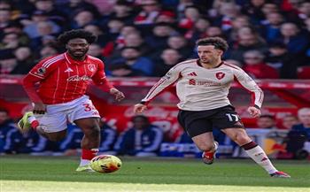 الدوري الإنجليزي.. صيام تهديفي بـ مواجهة ليفربول ونتونجهام في الشوط الأول 