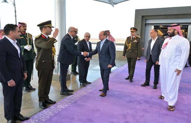 الرئيس السيسي يصل إلى المملكة العربية السعودية في زيارة أخوية| صور