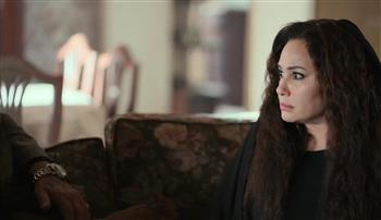 مواجهة من نار بين هند صبري ورياض الخولي في الحلقة الخامسة من «منّاعة»