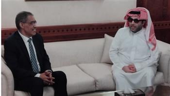 وزير الدولة للإعلام يستقبل تركي آل الشيخ مستشار الديوان الملكي السعودي