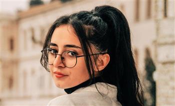 كيف تكتشفين الدعم الزائف في علاقاتك؟ علامات تكشف الحقيقة