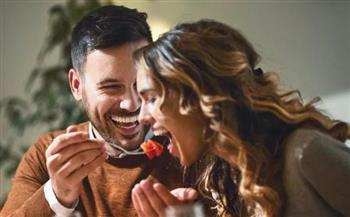 خطوات تزيد من الألفة والمودة في زواجك.. منها التعبير عن مشاعركما بوضوح