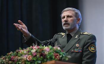 قائد الجيش الإيراني: الاستعداد العسكري واليقظة المستمرة ركيزتان أساسيتان في استراتيجيتنا الدفاعية
