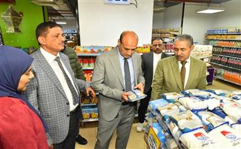 محافظ أسيوط يوجه بالتوسع في إقامة معارض "أهلًا رمضان" بمختلف المراكز والقرى