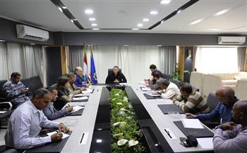 محافظ أسوان: تشكيل لجنة من المحافظة والتموين لتنظيم حملات تفتيشية على مستودعات البوتاجاز 