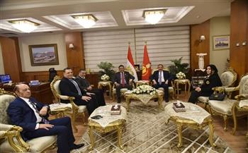 محافظ بورسعيد يستقبل رئيس حزب الوعي لبحث تعزيز التعاون ودعم جهود التنمية بالمحافظة