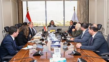 وزير التموين يبحث تعزيز الشراكة مع مؤسسة "حياة كريمة" لدعم الأسر الأولى بالرعاية