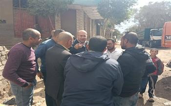 متابعة مستوي النظافة العامة والإشغالات.. نائب محافظ الجيزة يتفقد مدينة أبو النمرس وعزبة مدكور