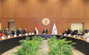 وزير التعليم العالي: تنفيذ توجيهات القيادة السياسية بالارتقاء بجودة التعليم الجامعي في مصر